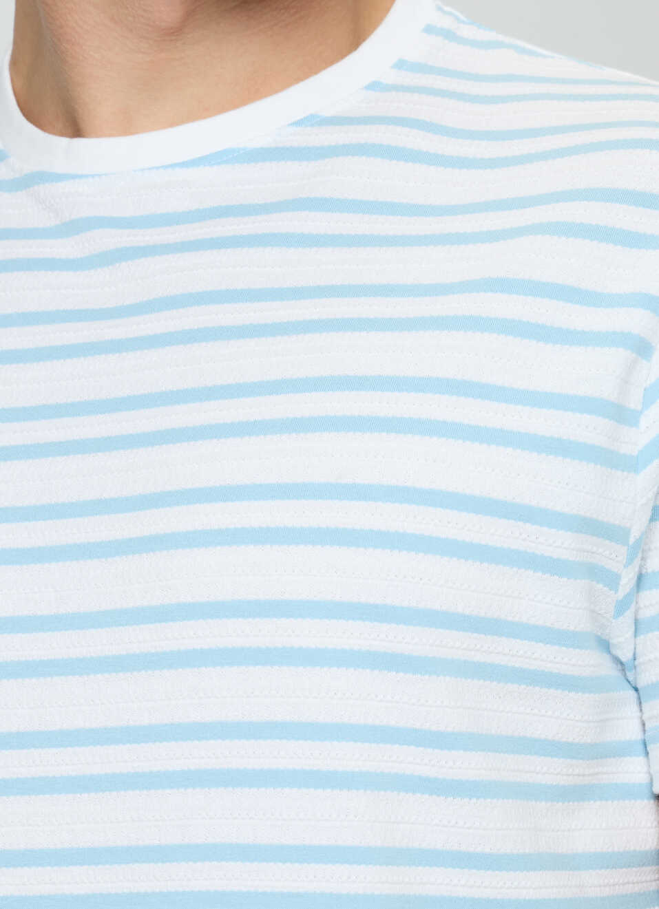 Men Sky Blue Striped Slim Fit T-shirt, , large image number 6