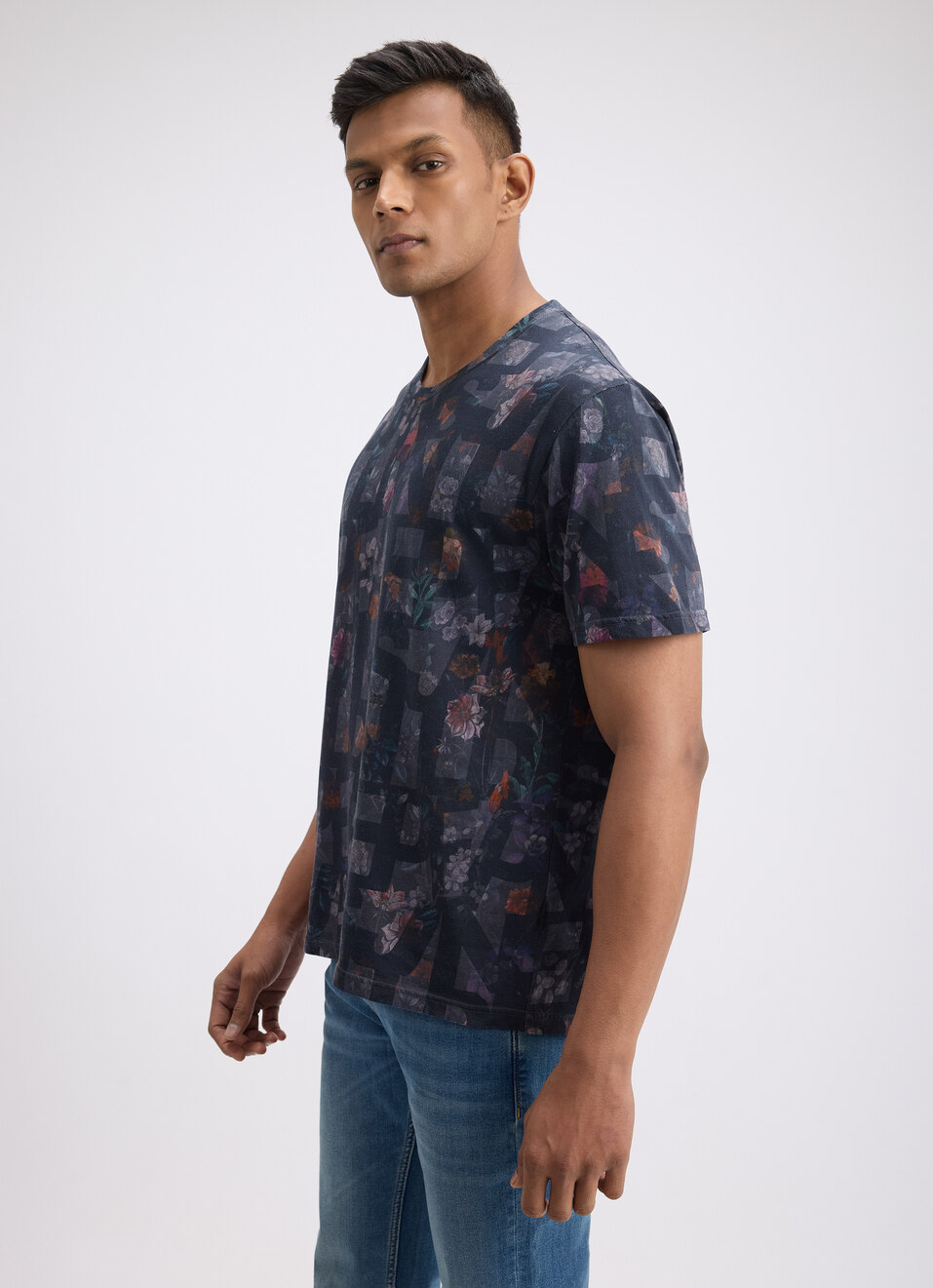 Men Black All Over Print Short Sleeve T-shirt, , large image number 3