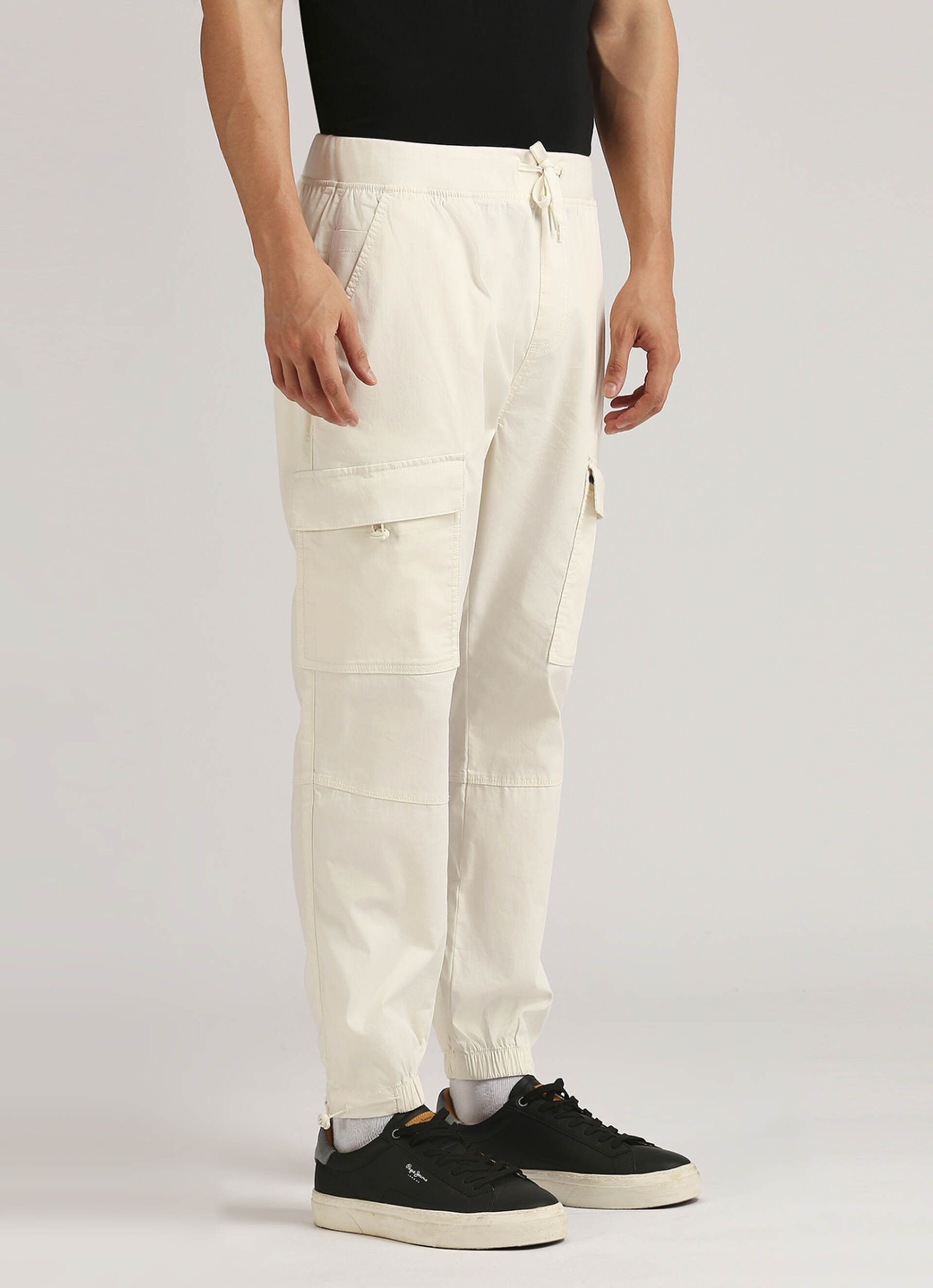Off White Solid Patch Pockets Joggers, , large image number 8