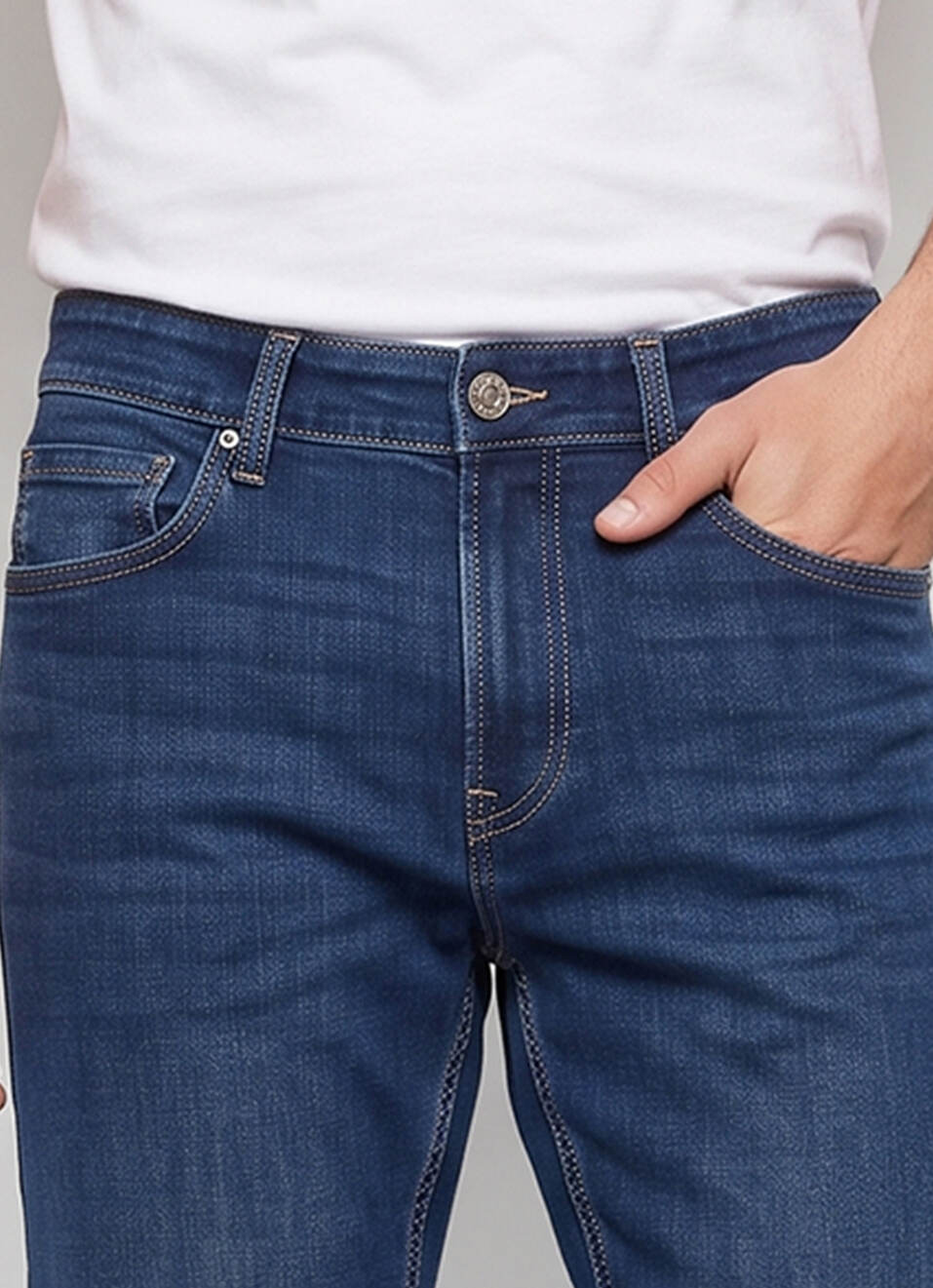 Men Blue Straight Fit Mid Rise Stretchable Jeans, , large image number 4