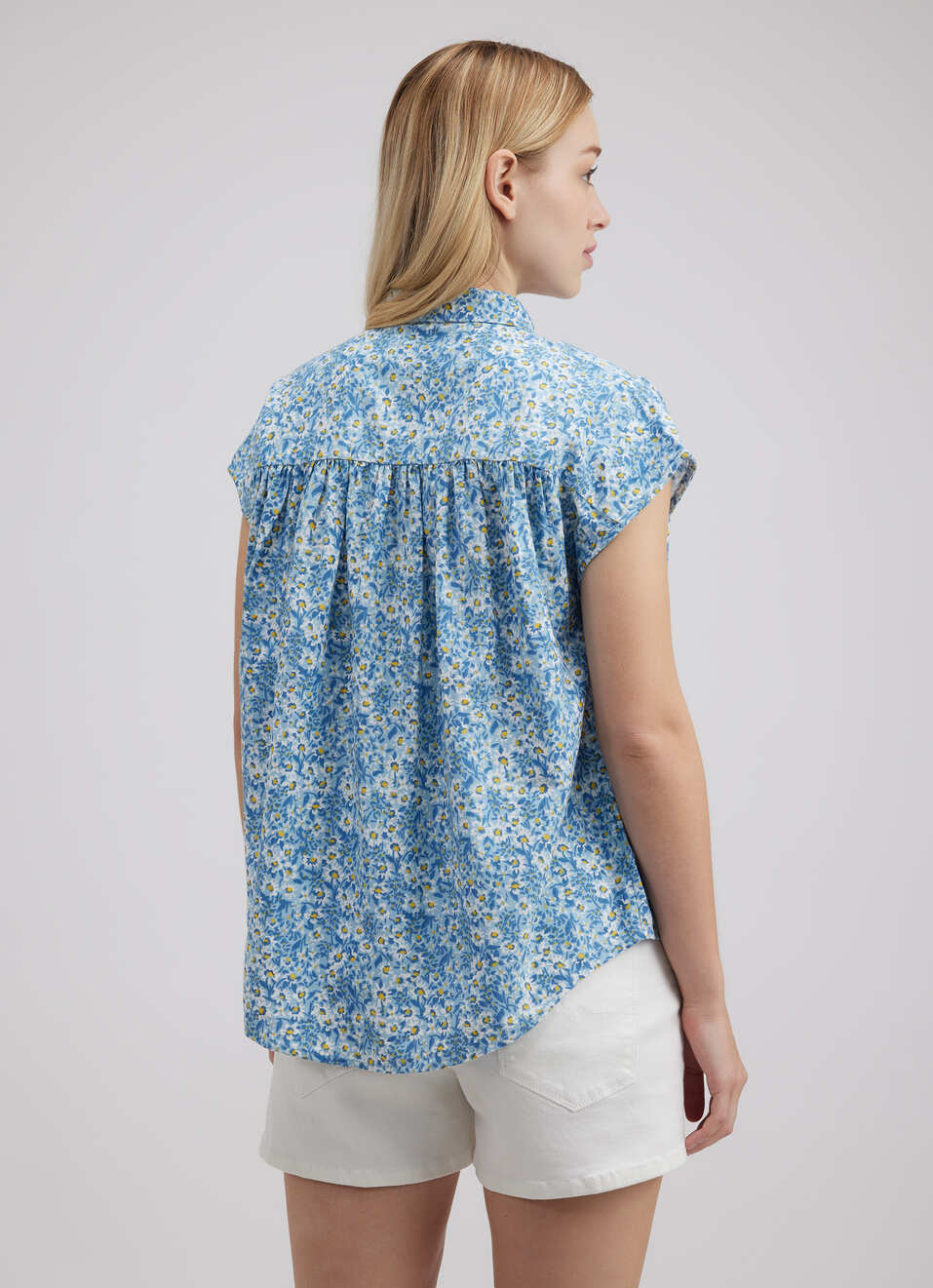 Women Blue Floral Print Short Sleeve Shirt, , large image number 2