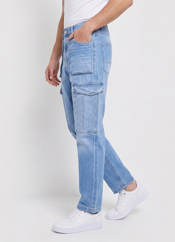 Men Blue Straight Fit Mid Rise Cargo Jeans