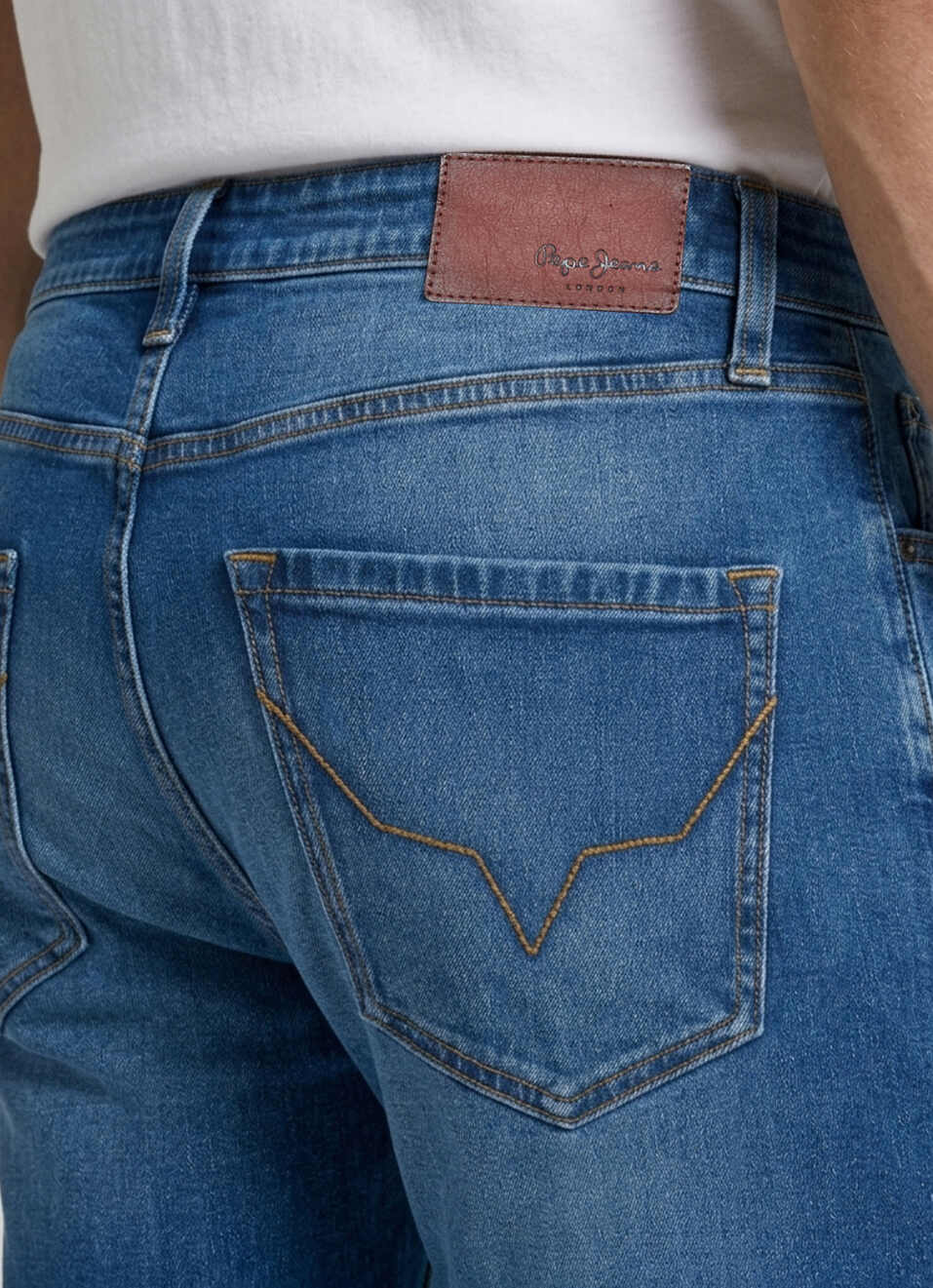 Men Blue Relaxed Straight Fit Mid Rise Stretchable Jeans, , large image number 5