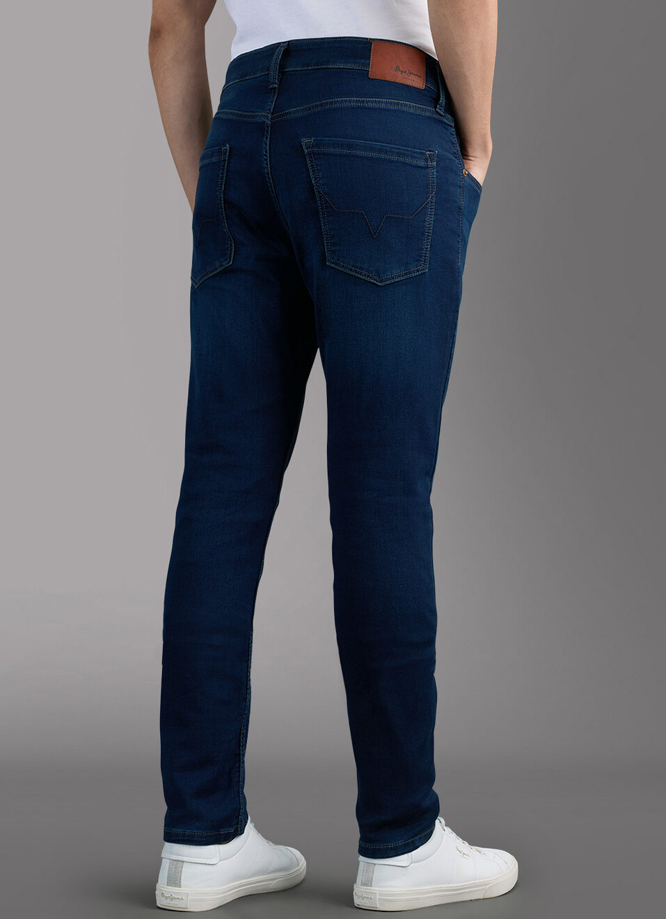 Men Black Slim Stretchable Jeans, , large image number 3