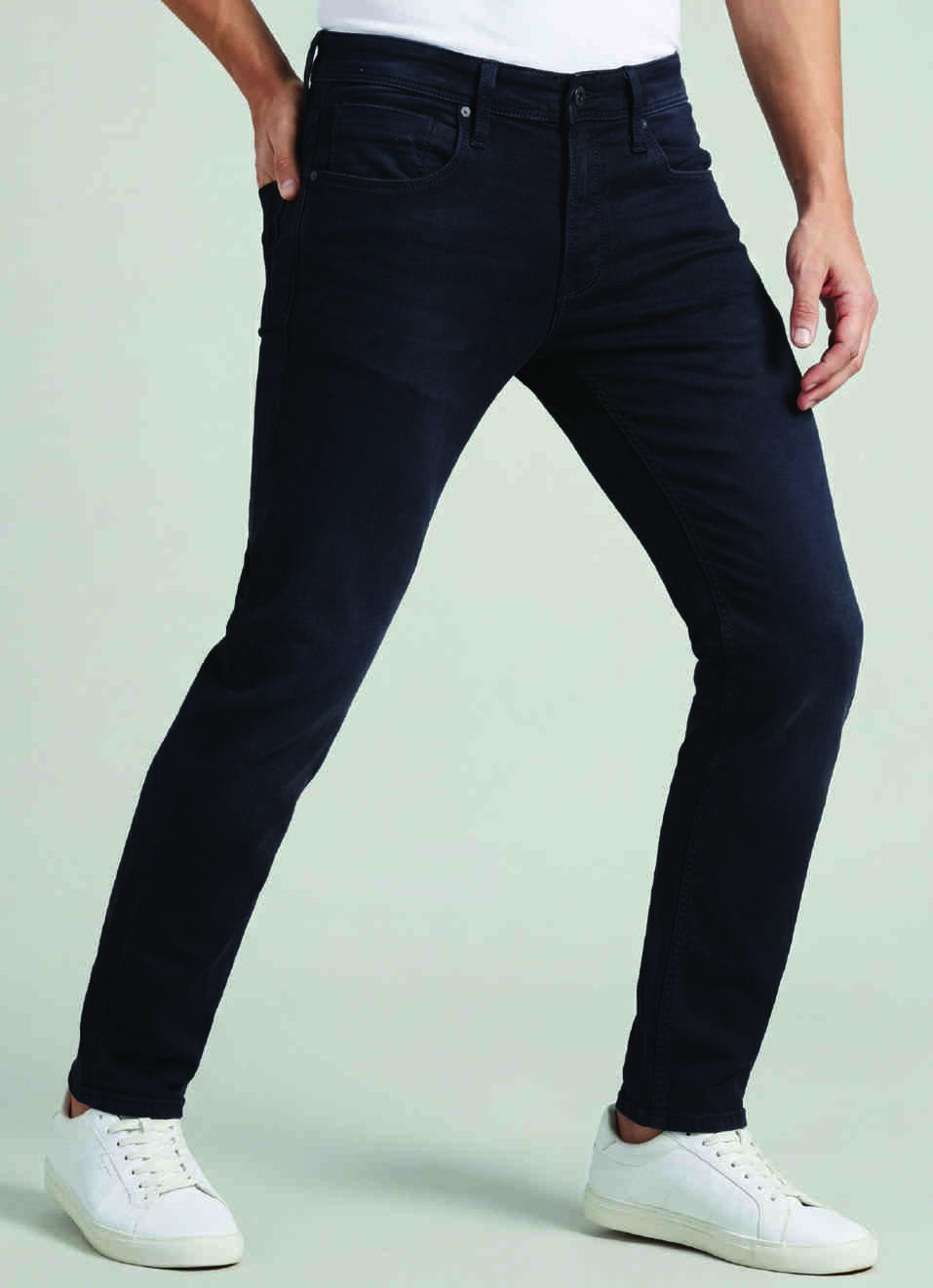 Men Black Mid Rise Slim Fit Jeans, , large image number 0