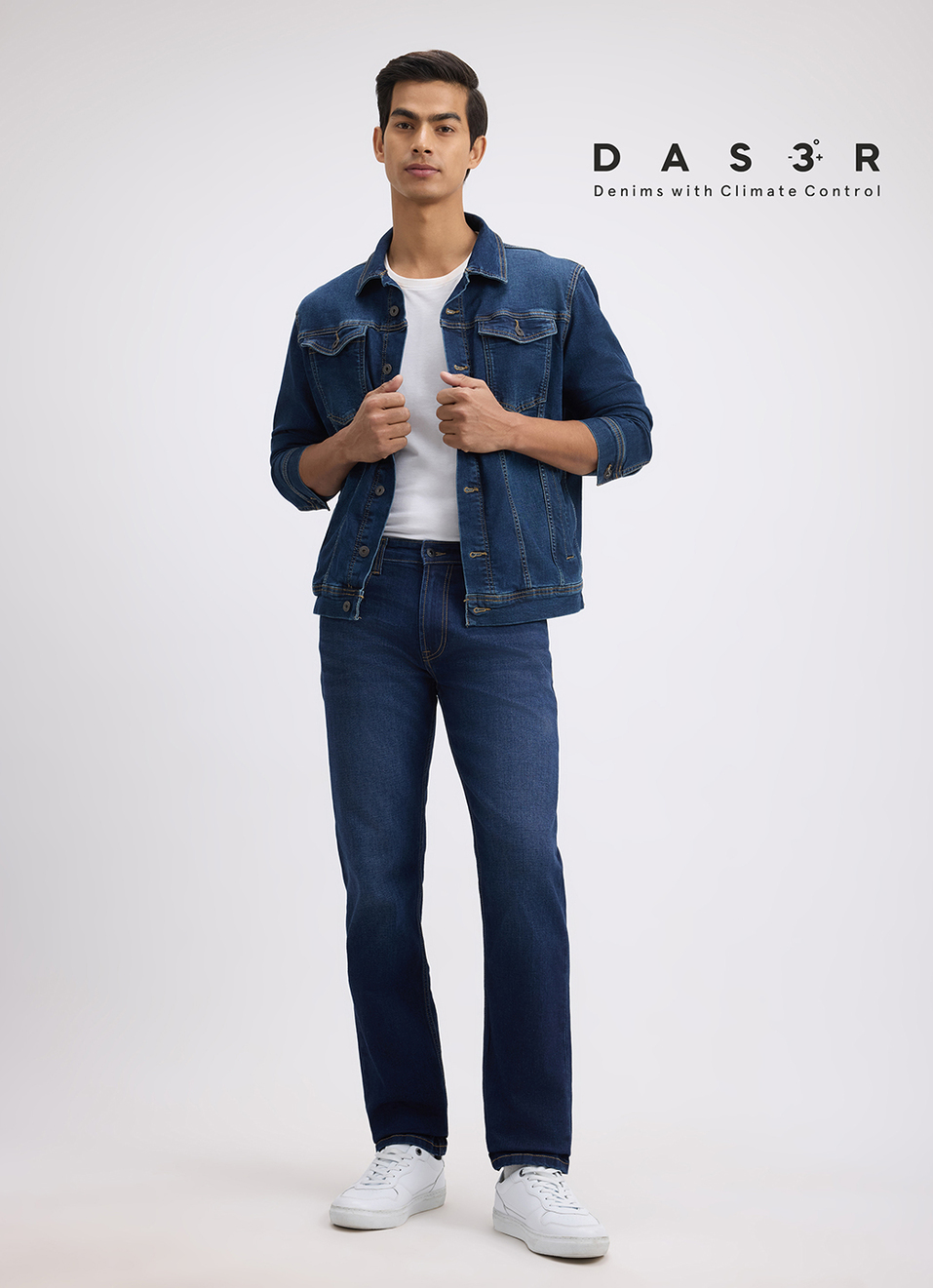 Men Blue Regular Fit Mid Rise All-climate Stretchable Jeans, , large image number 1