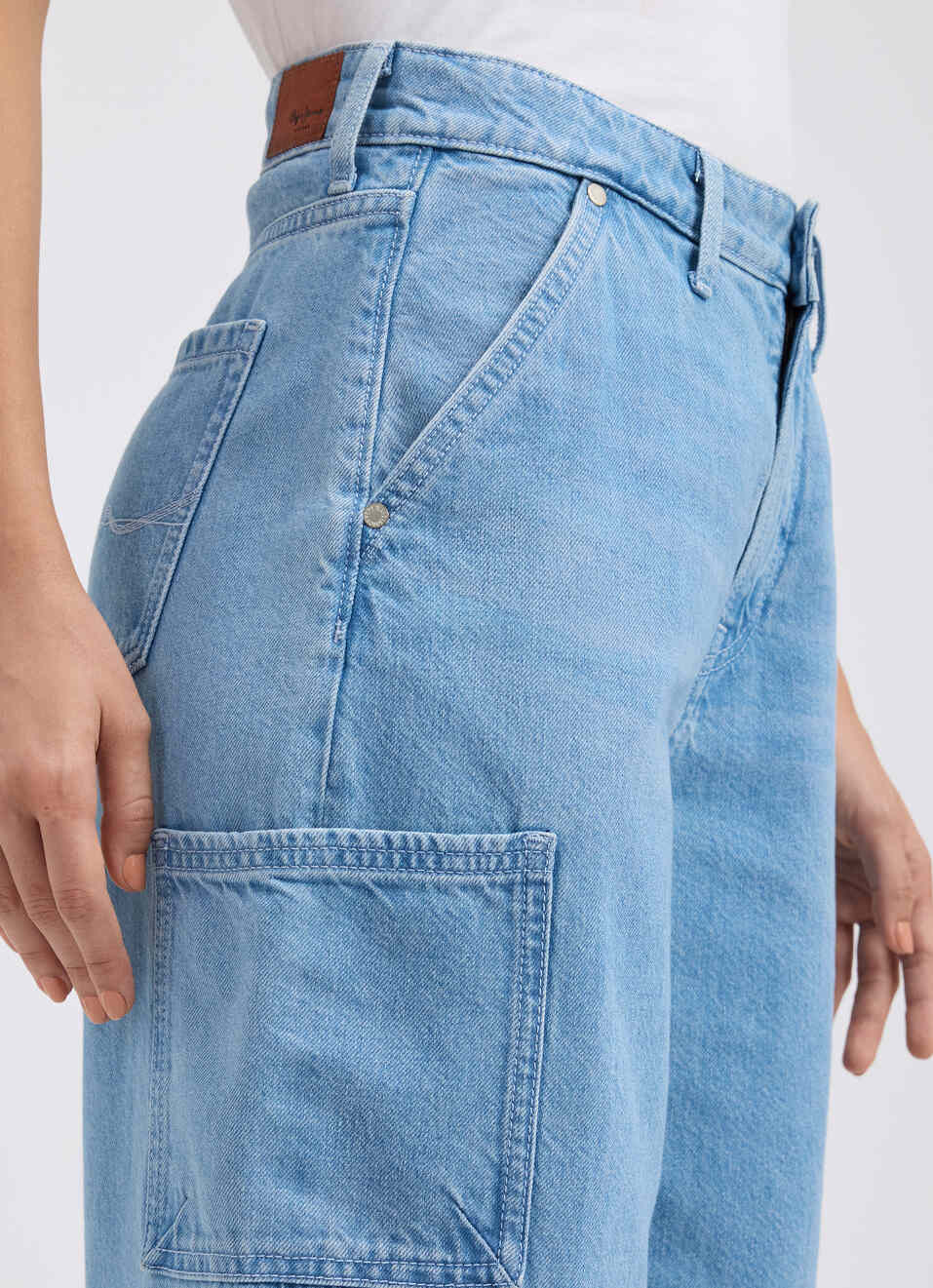 Women Blue Straight Fit High Rise Cargo Jeans, , large image number 4