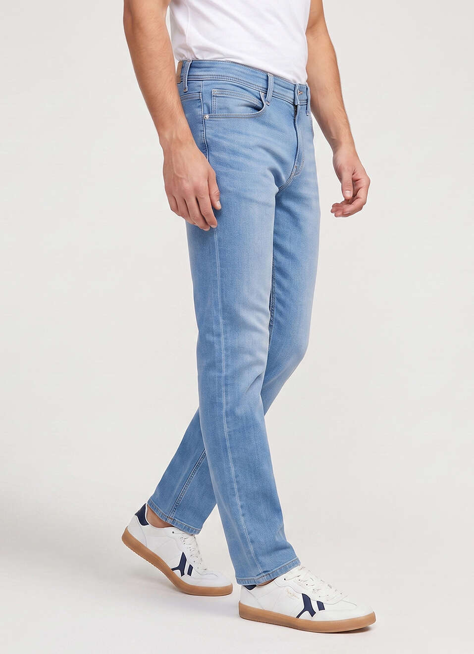 Men Blue Straight Fit Mid Rise Stretchable Jeans, , large image number 0