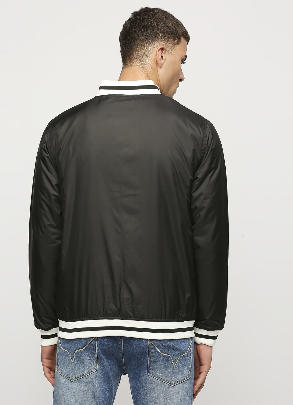 Black Solid Puffer Jacket, , large image number 2