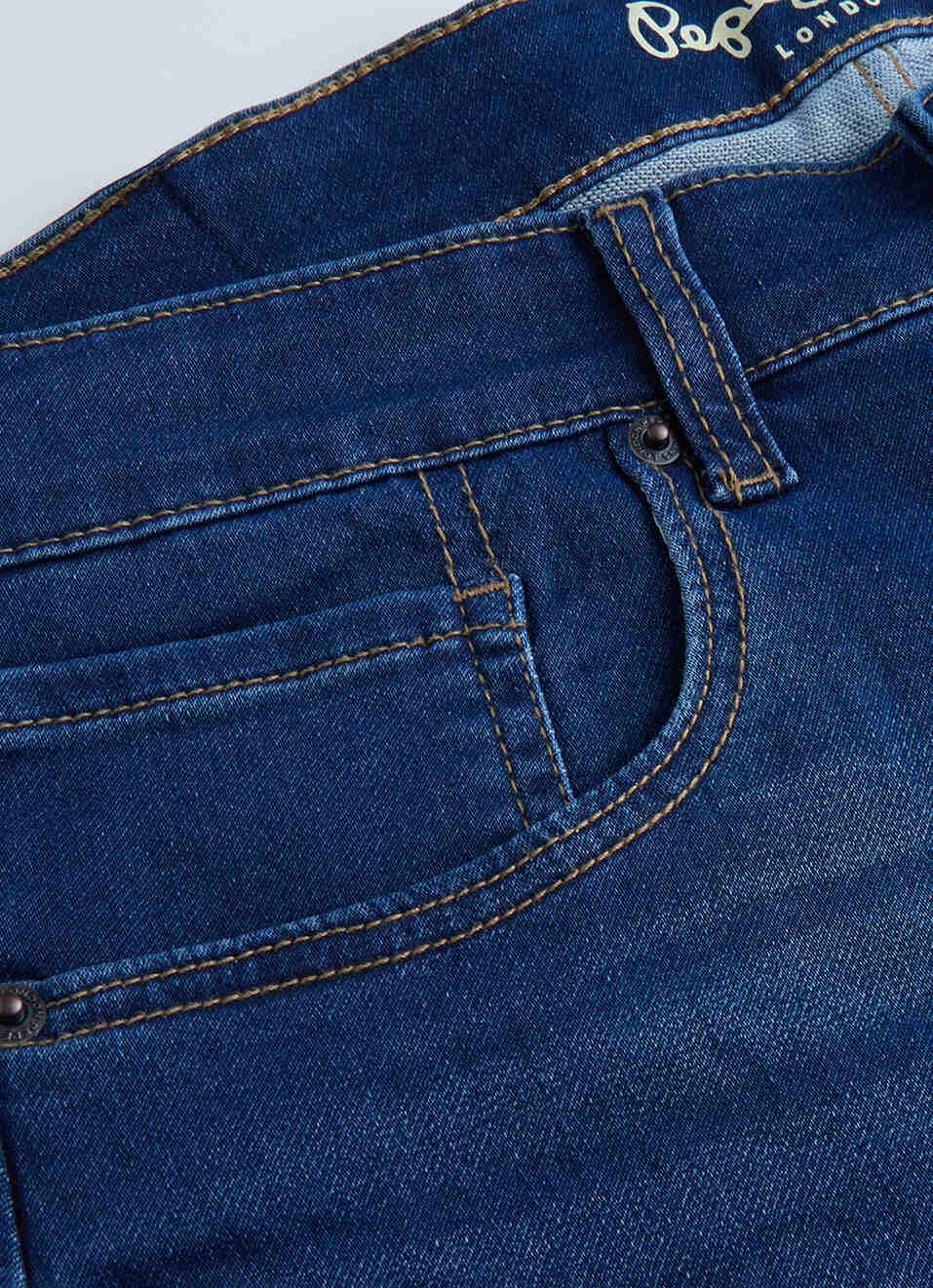 Men Blue Slim Fit Mid Rise Stretchable Denim Shorts, , large image number 6