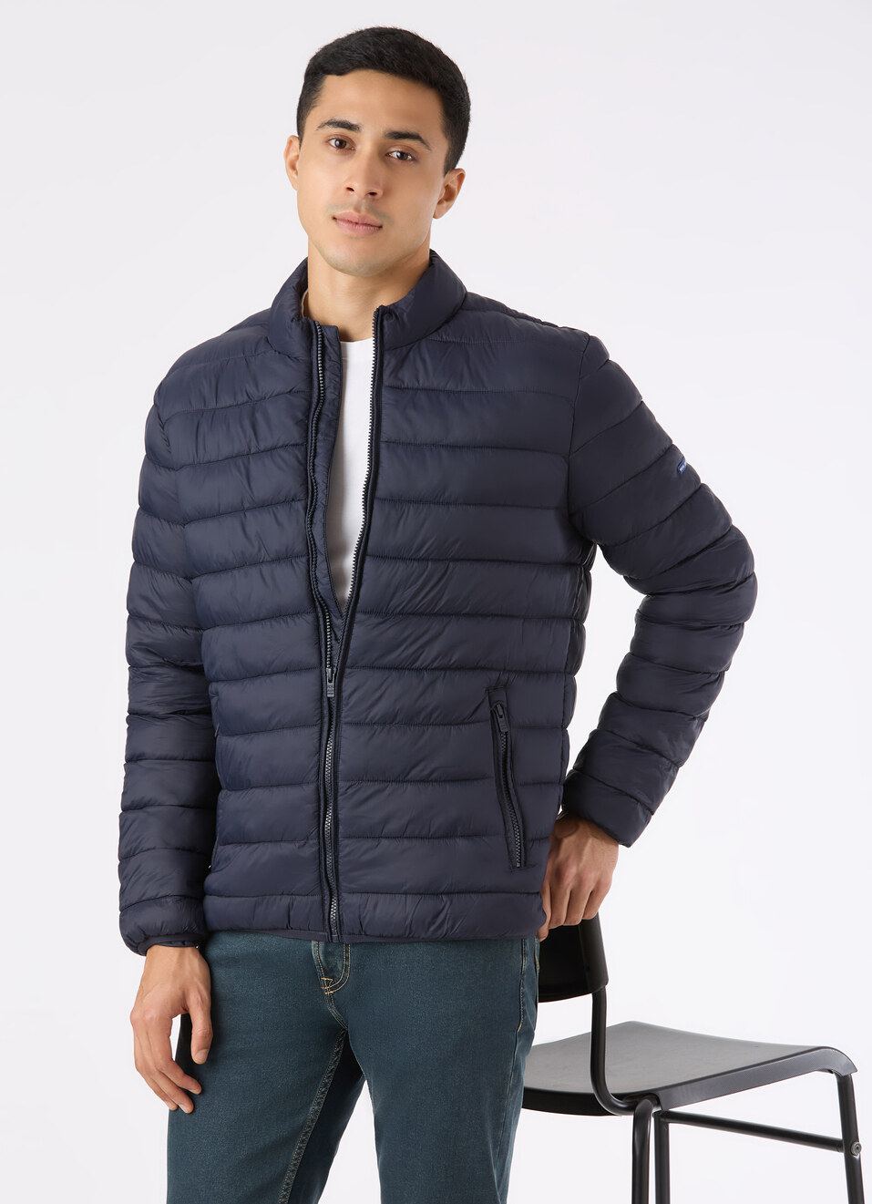 Men Blue Lightweight Quilted Puffer Jacket, , large image number 0