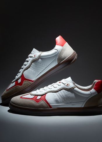 Men Red Colorblock Lace Up Sneakers