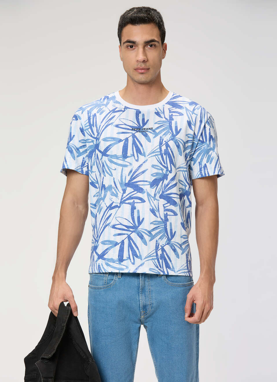 Men White Tropical Relaxed Fit T-shirt, , large image number 0