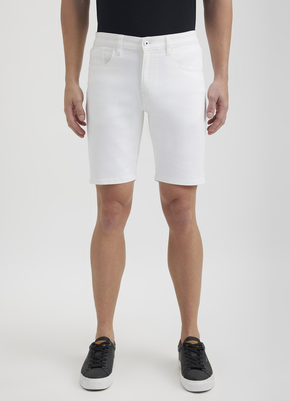 Men White Mid Rise Regular Shorts, , large image number 6