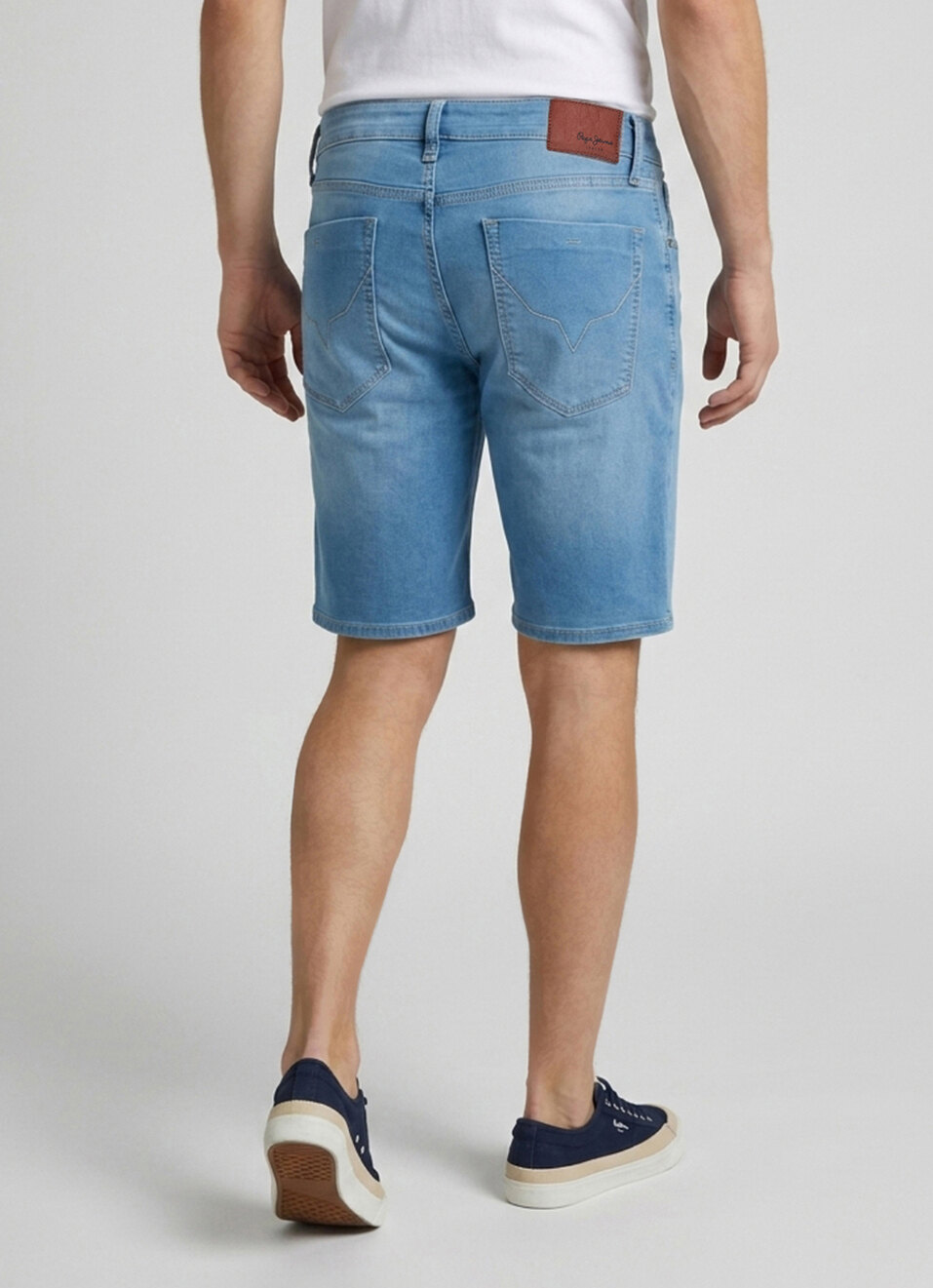 Men Blue Slim Fit Mid Rise Stretchable Denim Shorts, , large image number 3