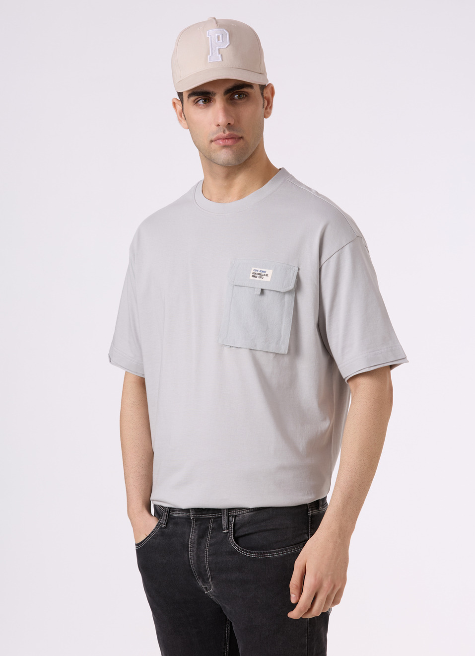Men Grey Utility Pocket Short Sleeve Oversized T-shirt, , large image number 0