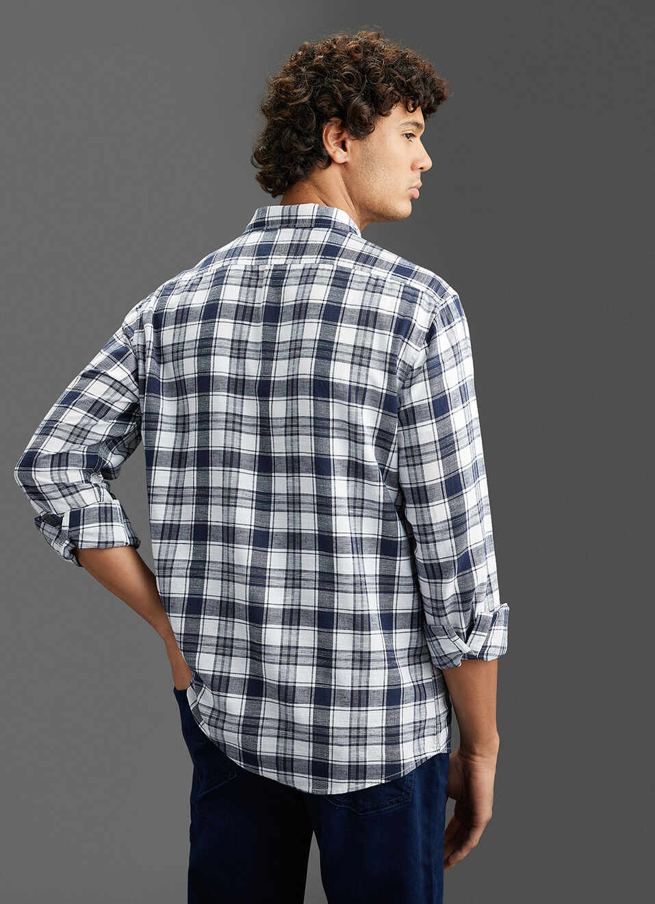 Men Blue Checked Regular Fit Full Sleeve Casual Shirt, , large image number 6