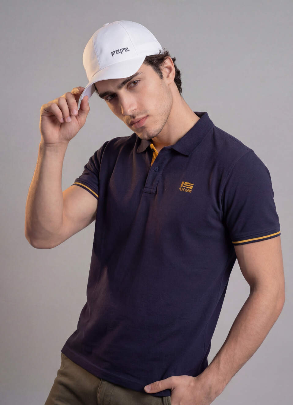 Men Navy Solid Short Sleeves Polo, , large image number 2