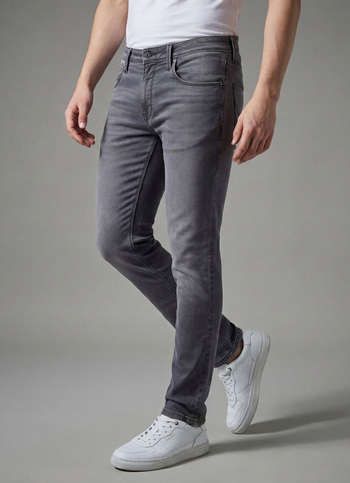 Men Dark Grey Low Rise Tapered Structured Jeans