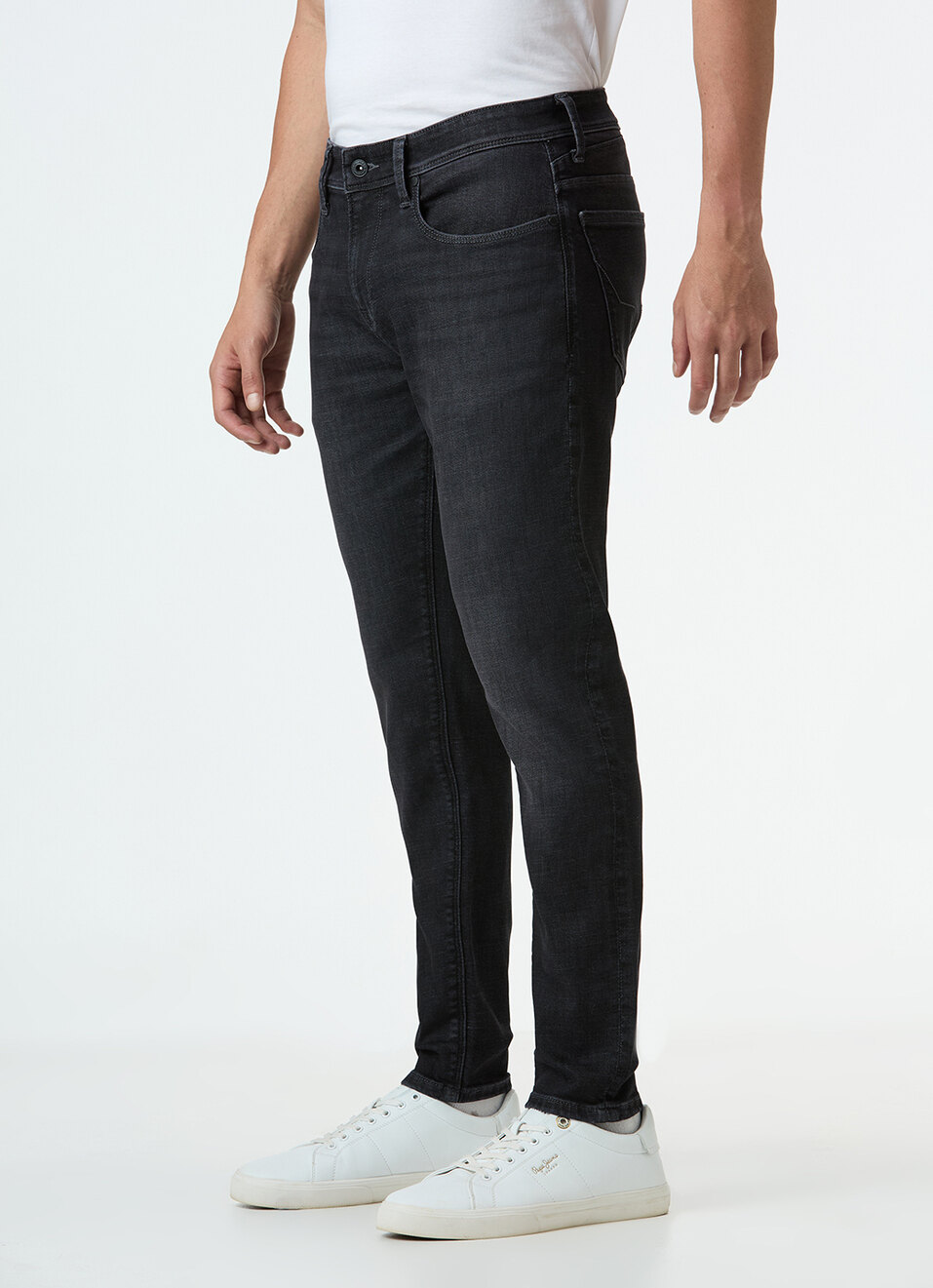 Men Black Skinny Fit Ankle-length Powerflex Jeans, , large image number 1