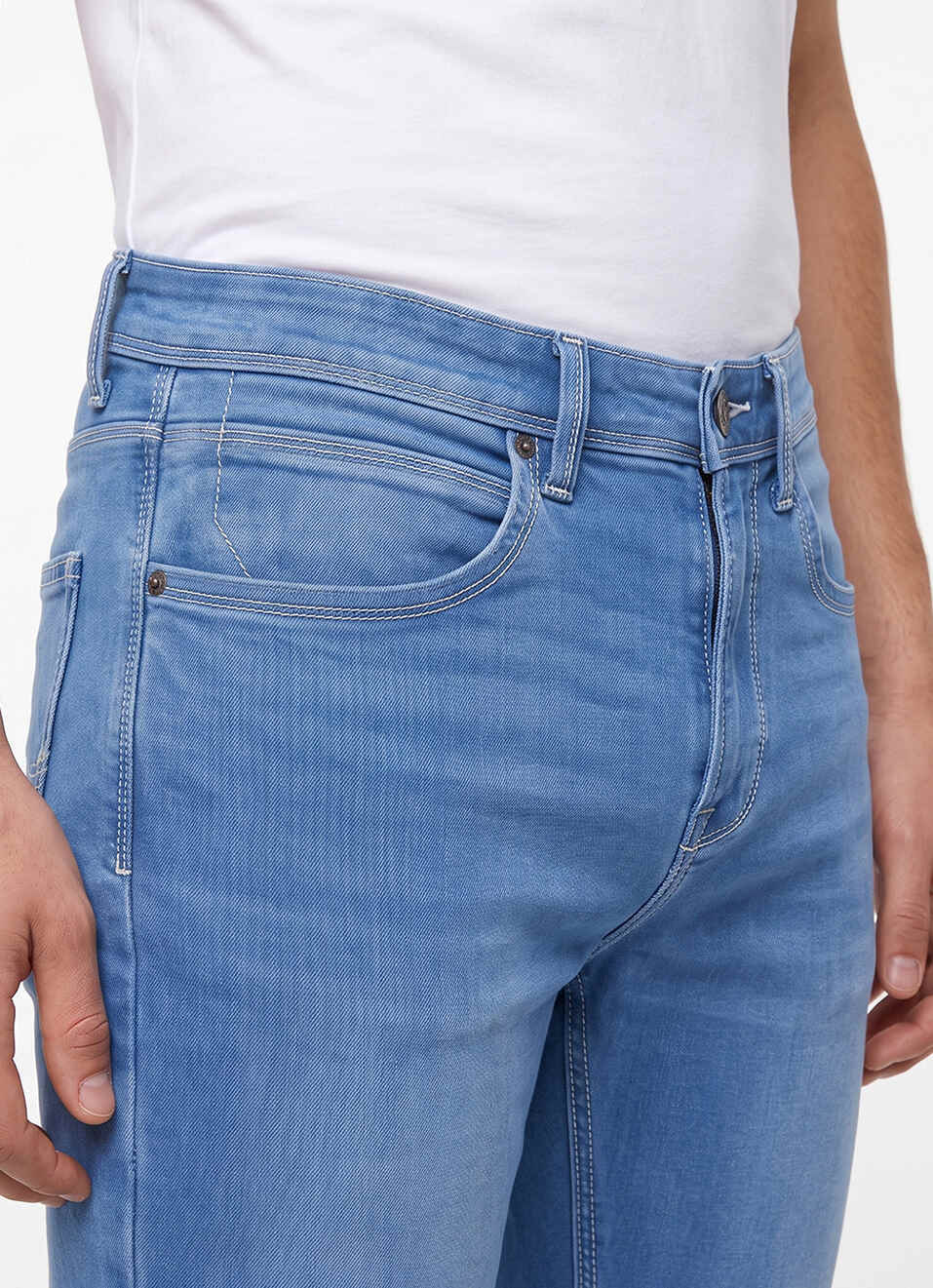 Men Blue Slim Fit Mid Rise Stretchable Jeans, , large image number 4
