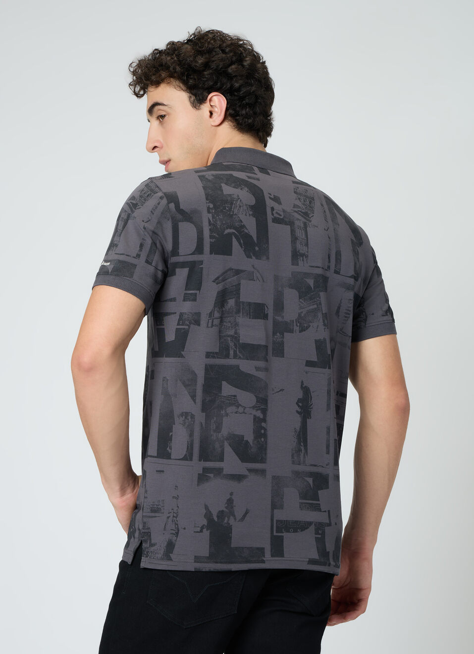 Men Grey Printed Polo Collar T-shirt, , large image number 2