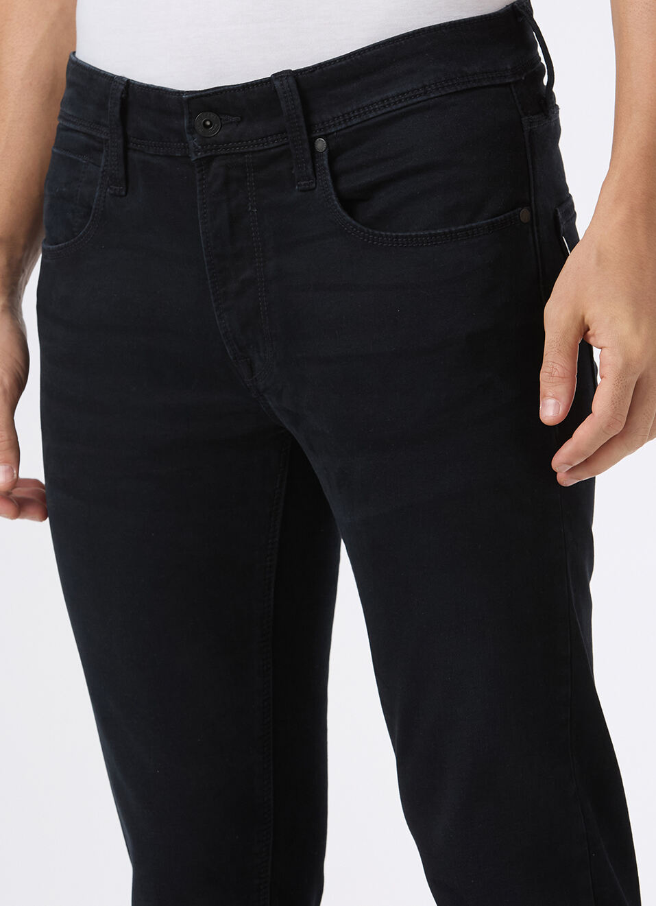 Men Black Mid Rise Slim Fit Jeans, , large image number 4