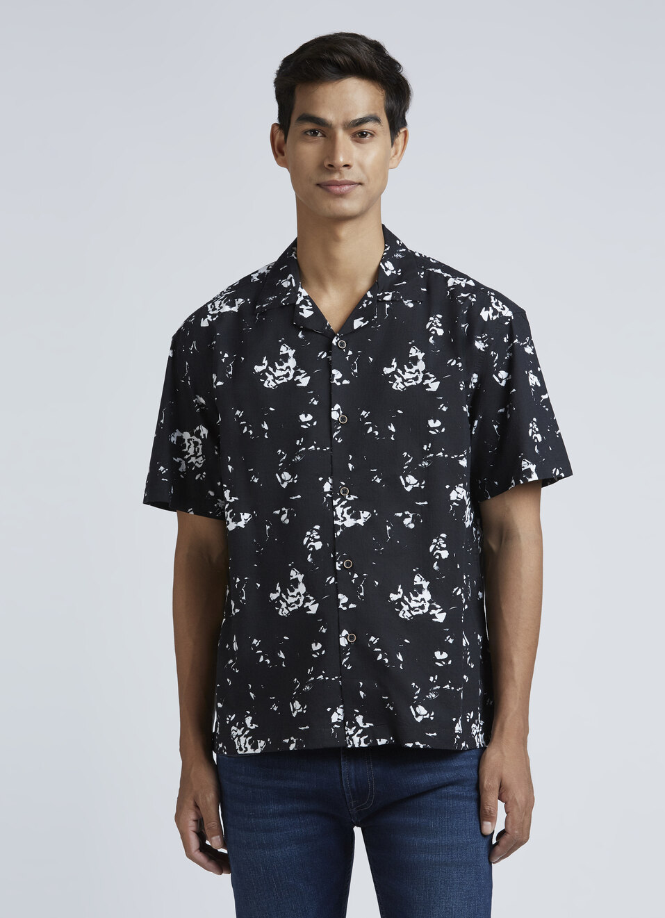 Black Abstract Print Short Sleeve Shirt, , large image number 1