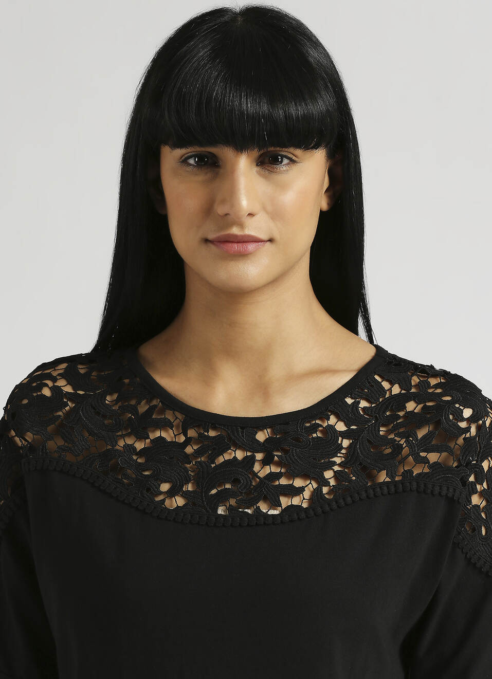 Black Lace Detail Extended Shoulder Top, , large image number 4