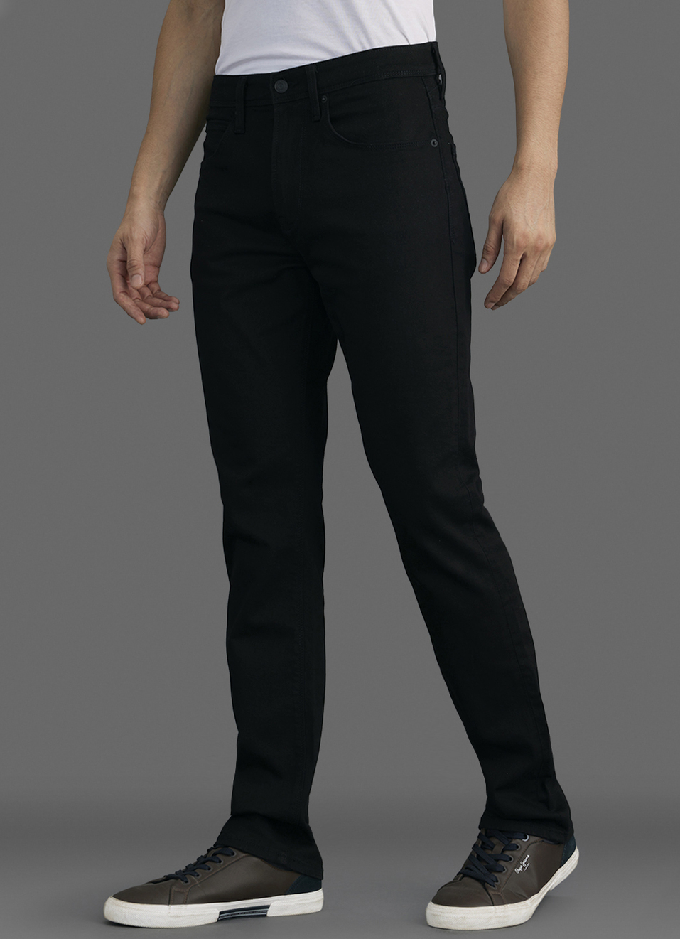 Men Black Straight Fit Mid Rise Stretchable Jeans, , large image number 0