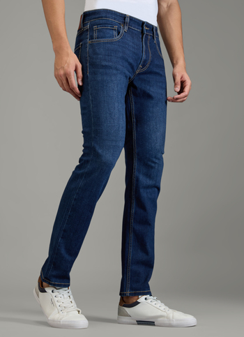Men Blue Slim Fit Mid Rise Stretchable Jeans