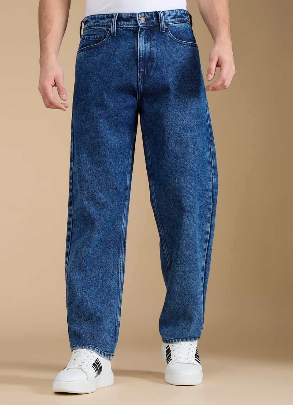 Men Blue Mid Rise Relaxed Fit Jeans, , large image number 2