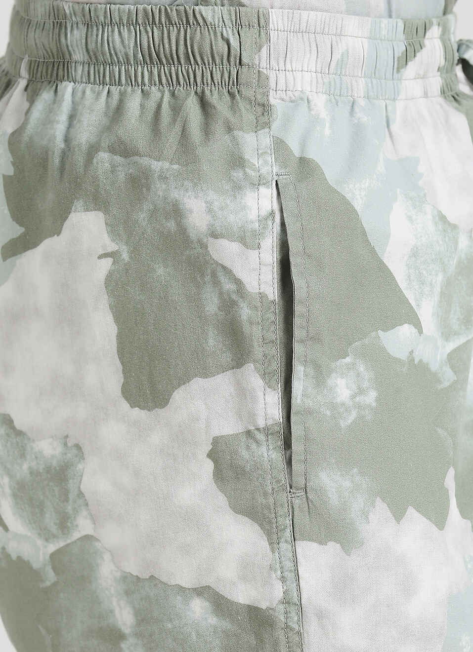 Green All Over Printed Shorts, , large image number 4