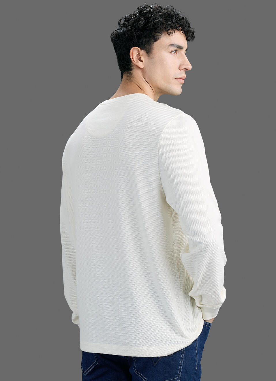 Men Off White Printed Slim Fit Long Sleeve T-shirt, , large image number 6