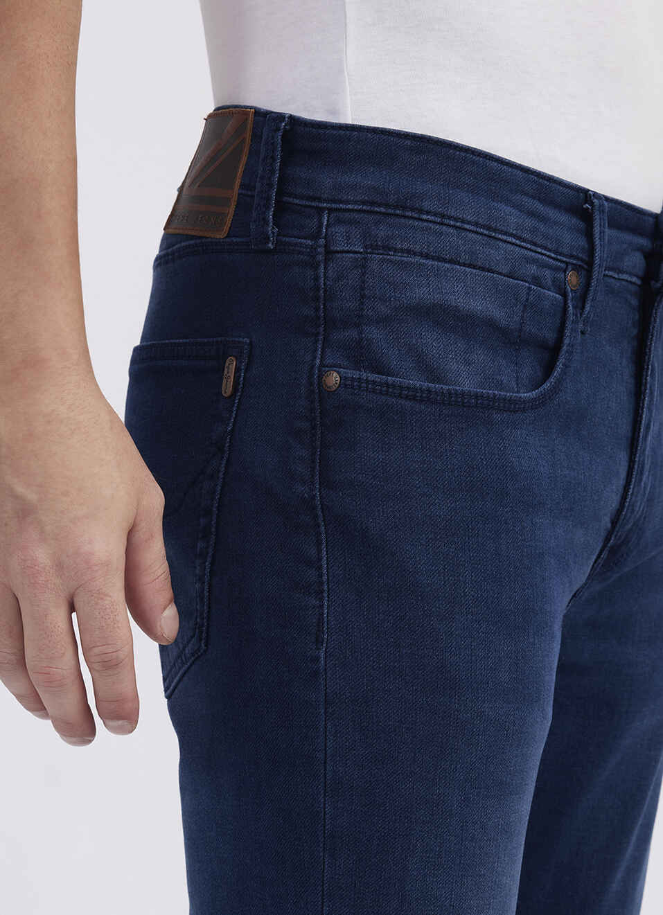 Men Blue Mid Rise Tapered Structured Jogger Like Jeans, , large image number 4
