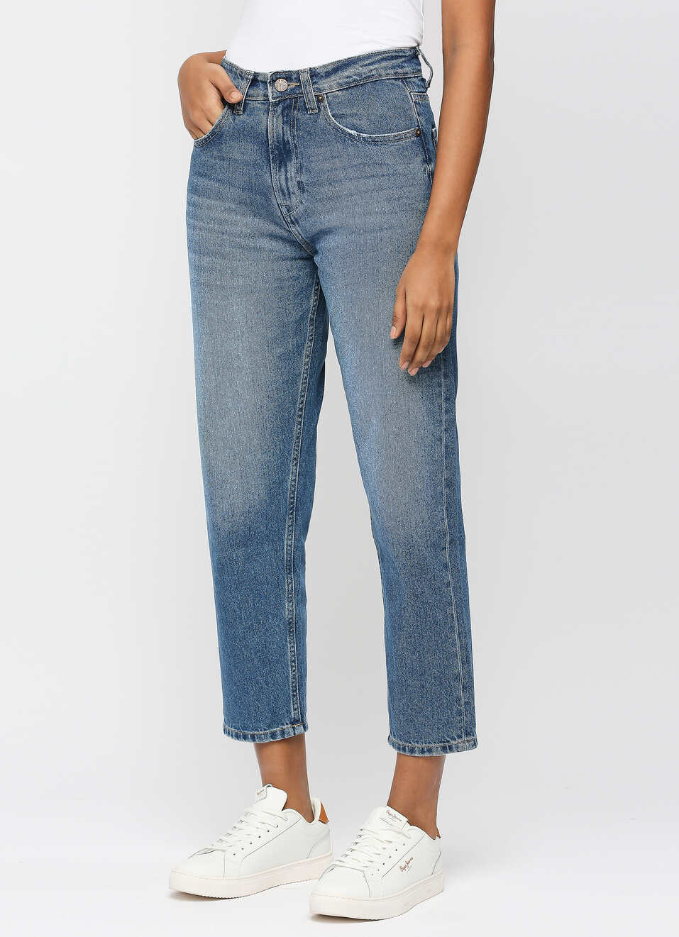 Mom Blue High Rise Relaxed Fit Jeans, , large image number 3
