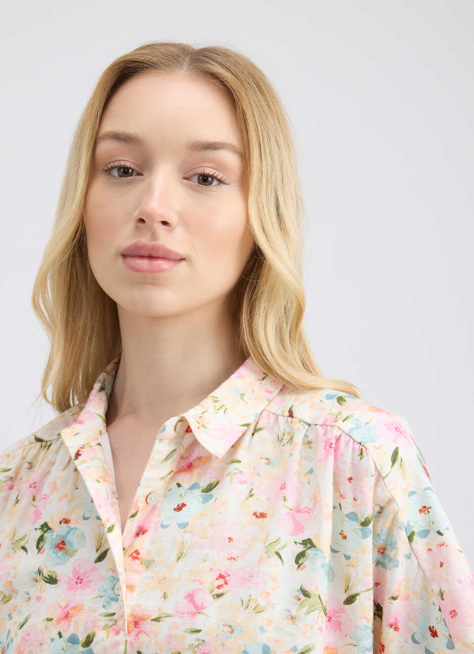 Women Beige Floral Print Short Sleeve Shirt, , large image number 4