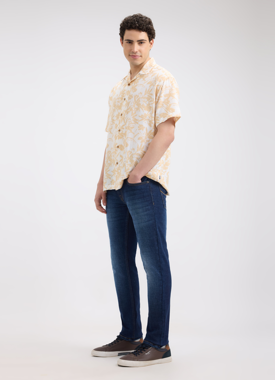 Men Beige Botanical Print Short Sleeve Linen Shirt, , large image number 5