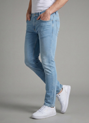 Men Blue Skinny Fit Low Rise Jeans 