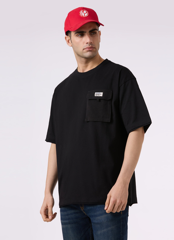 Men Black Utility Pocket Short Sleeve Oversized T-shirt