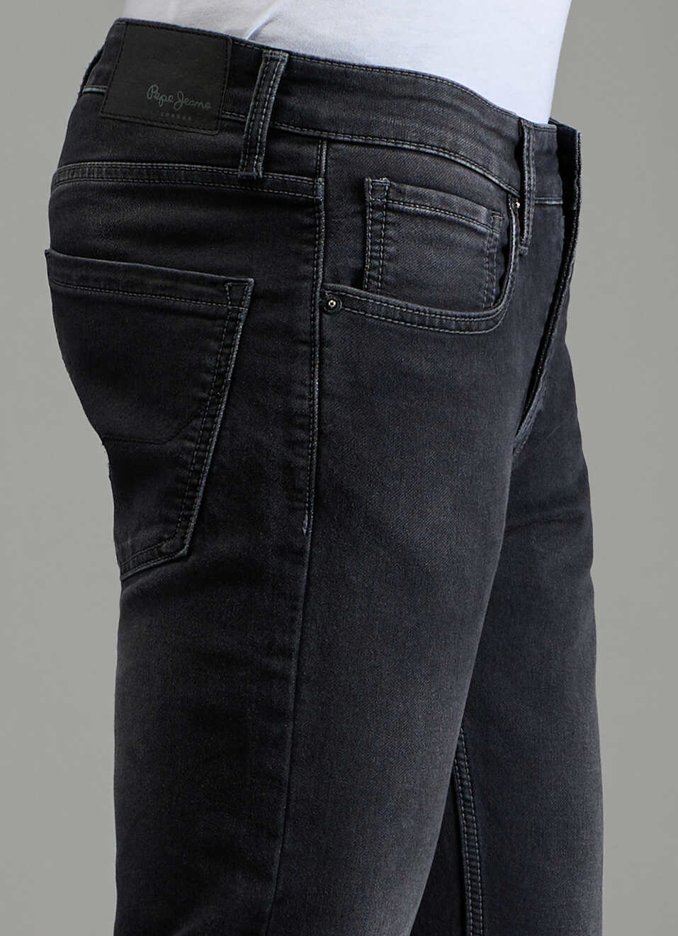 Men Black Slim Fit Stretchable Jeans, , large image number 4