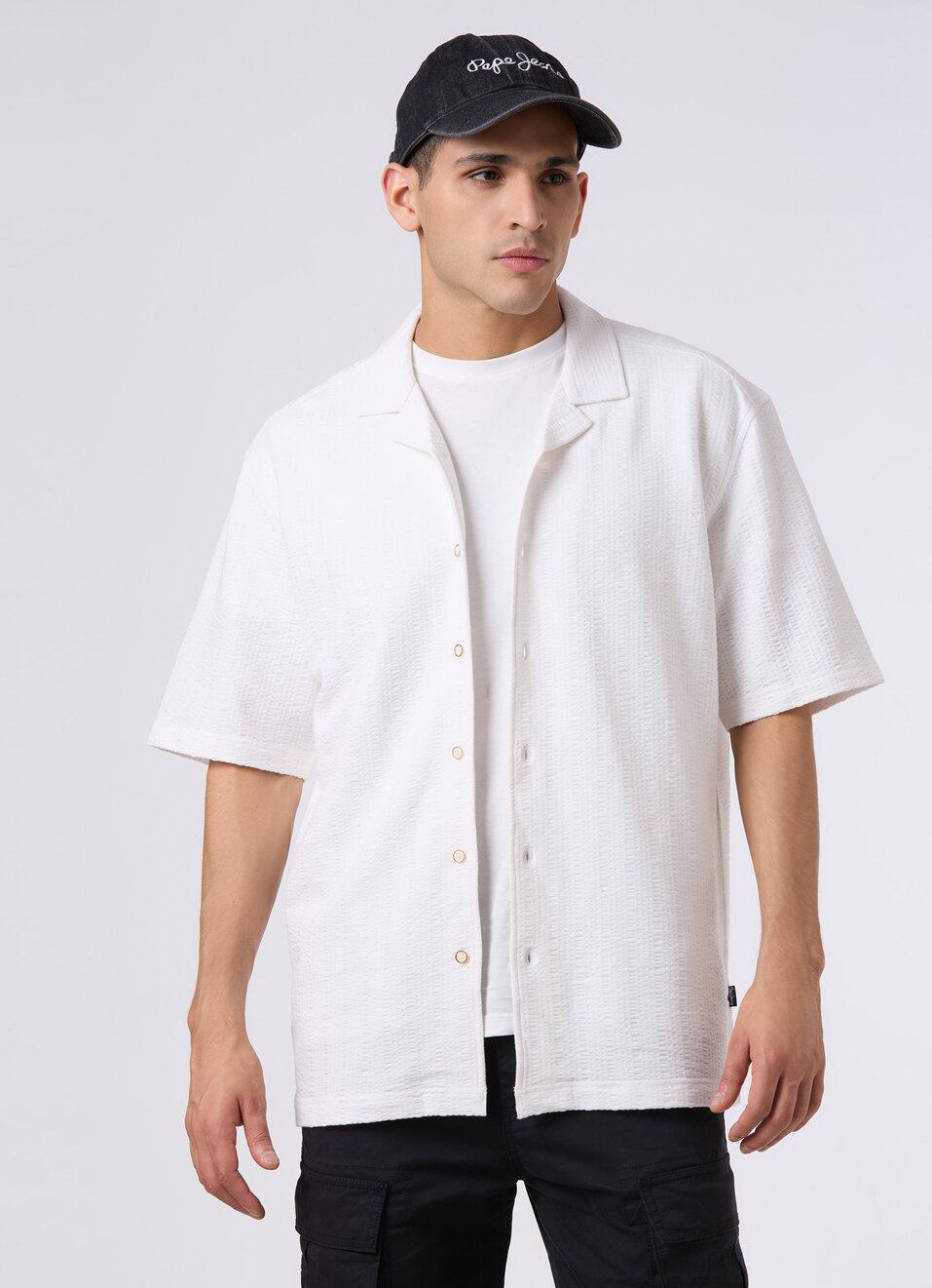 Men White Cuban Collar Short Sleeve Relaxed Fit Shirt, , large image number 0