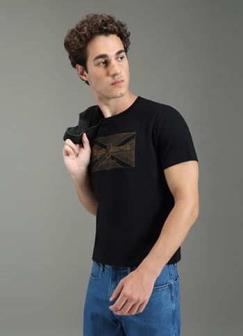 Men Black Slim Fit Graphic T-shirt