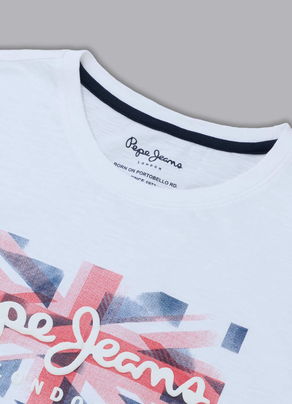 Men White Printed Slim Fit Short Sleeve T-shirt, , large image number 6