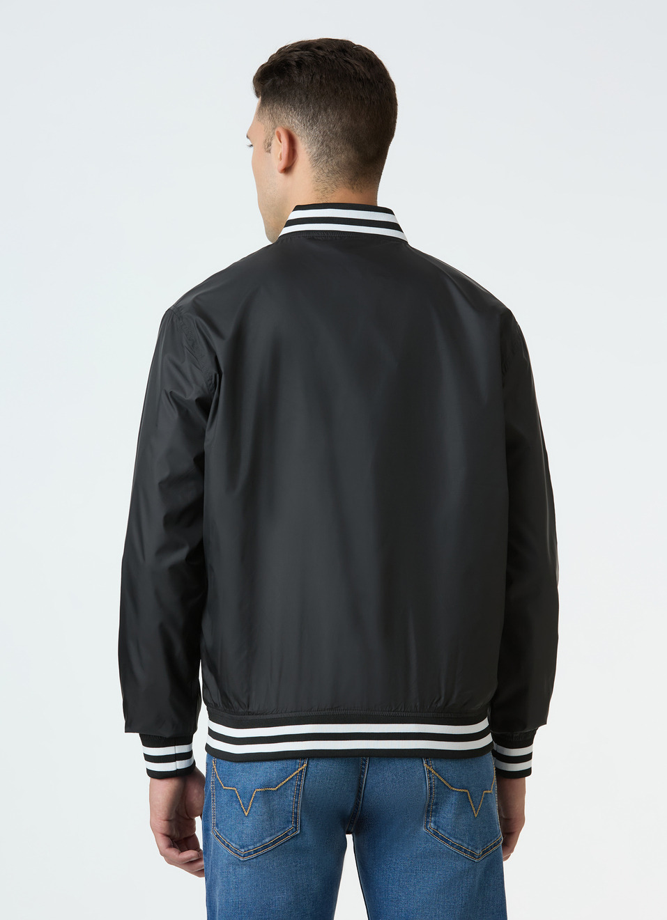 Men Black Full Sleeve Lightweight Jacket, , large image number 2