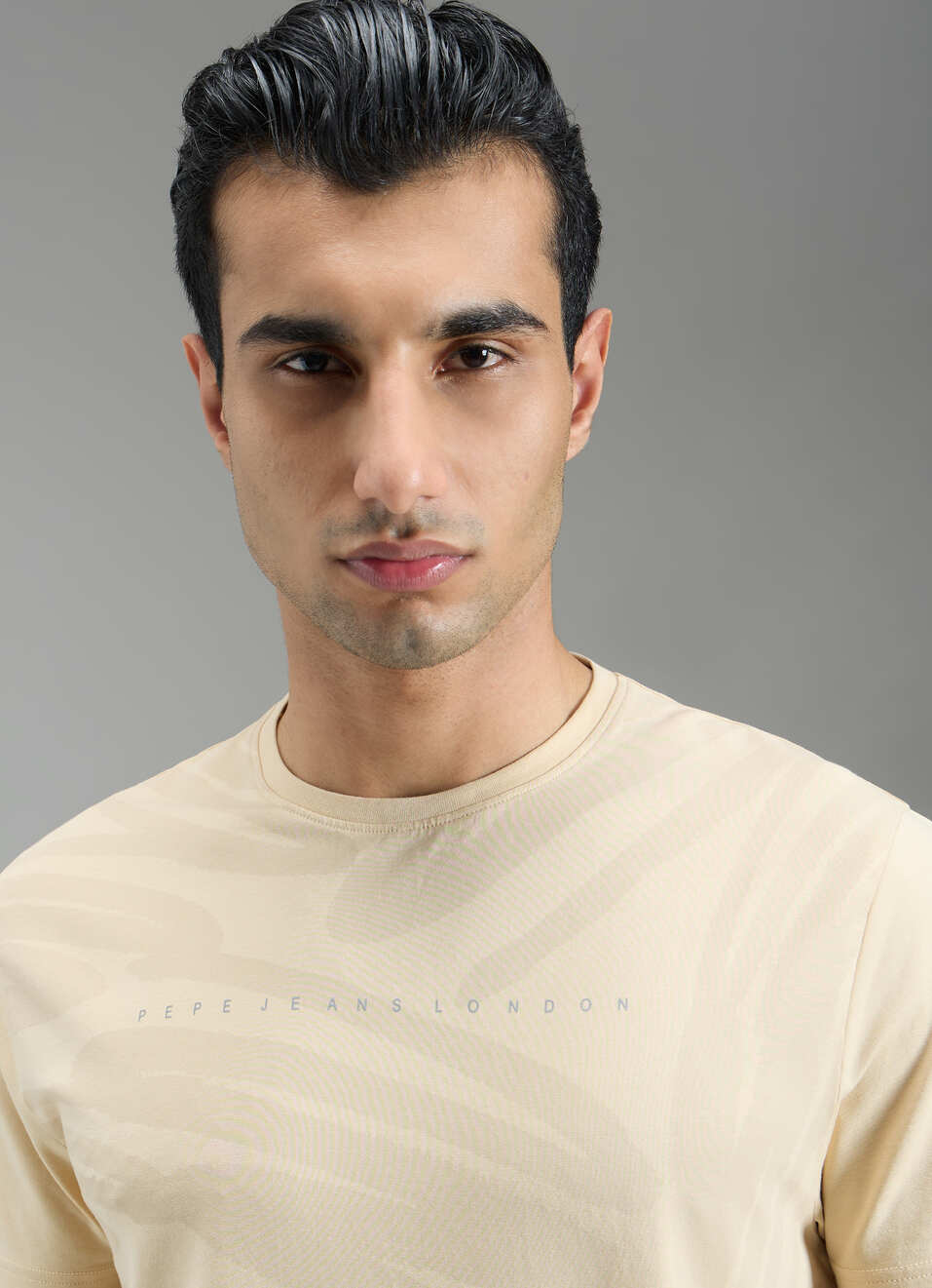 Men Beige Abstract Print Slim Fit T-shirt, , large image number 4