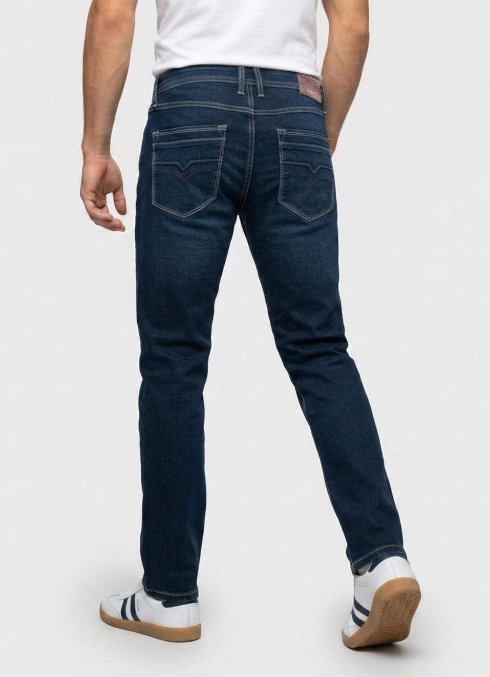 Men Black Slim Stretchable Jeans, , large image number 3