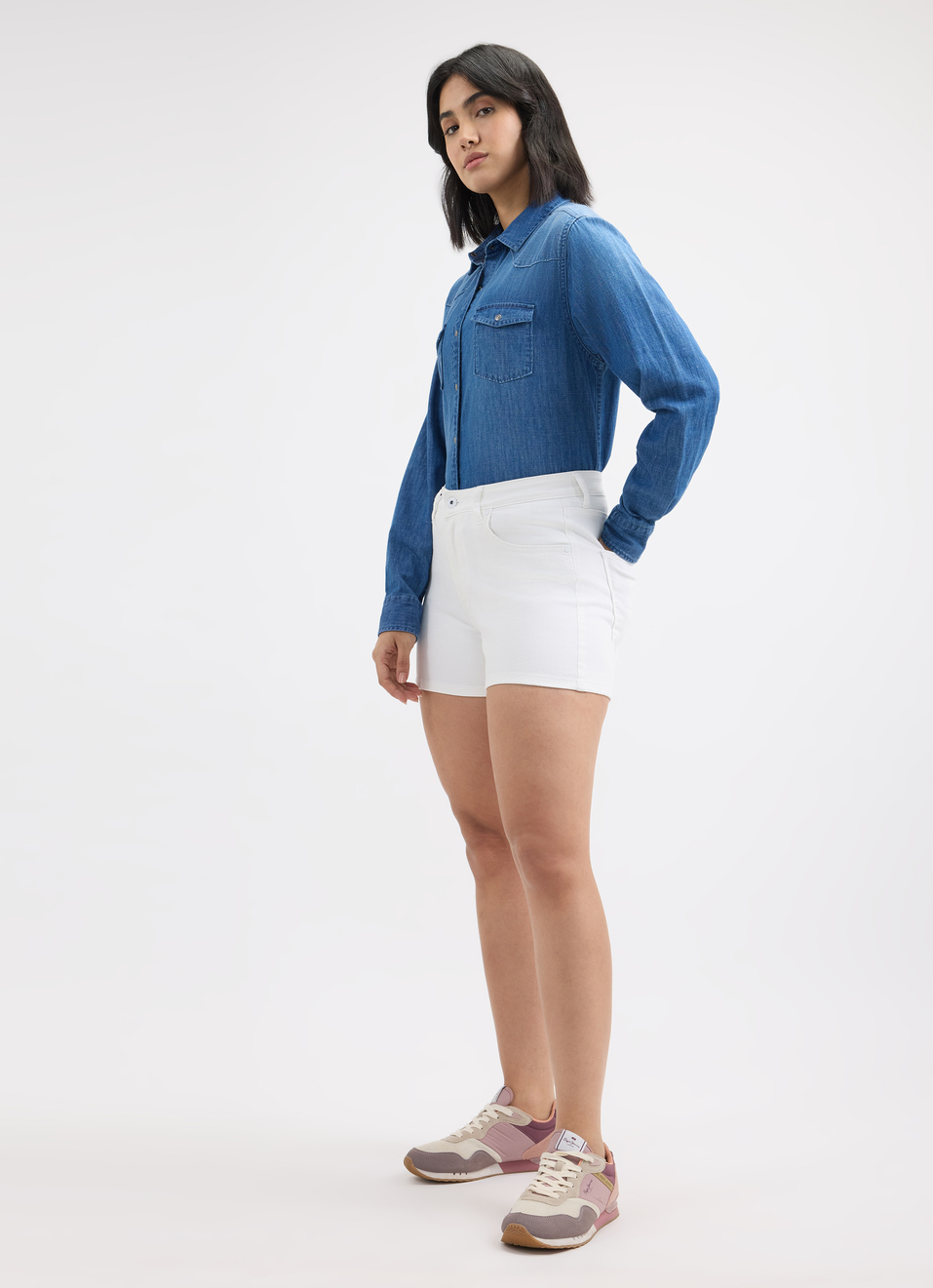 Women White High Rise Stretch Denim Shorts, , large image number 5
