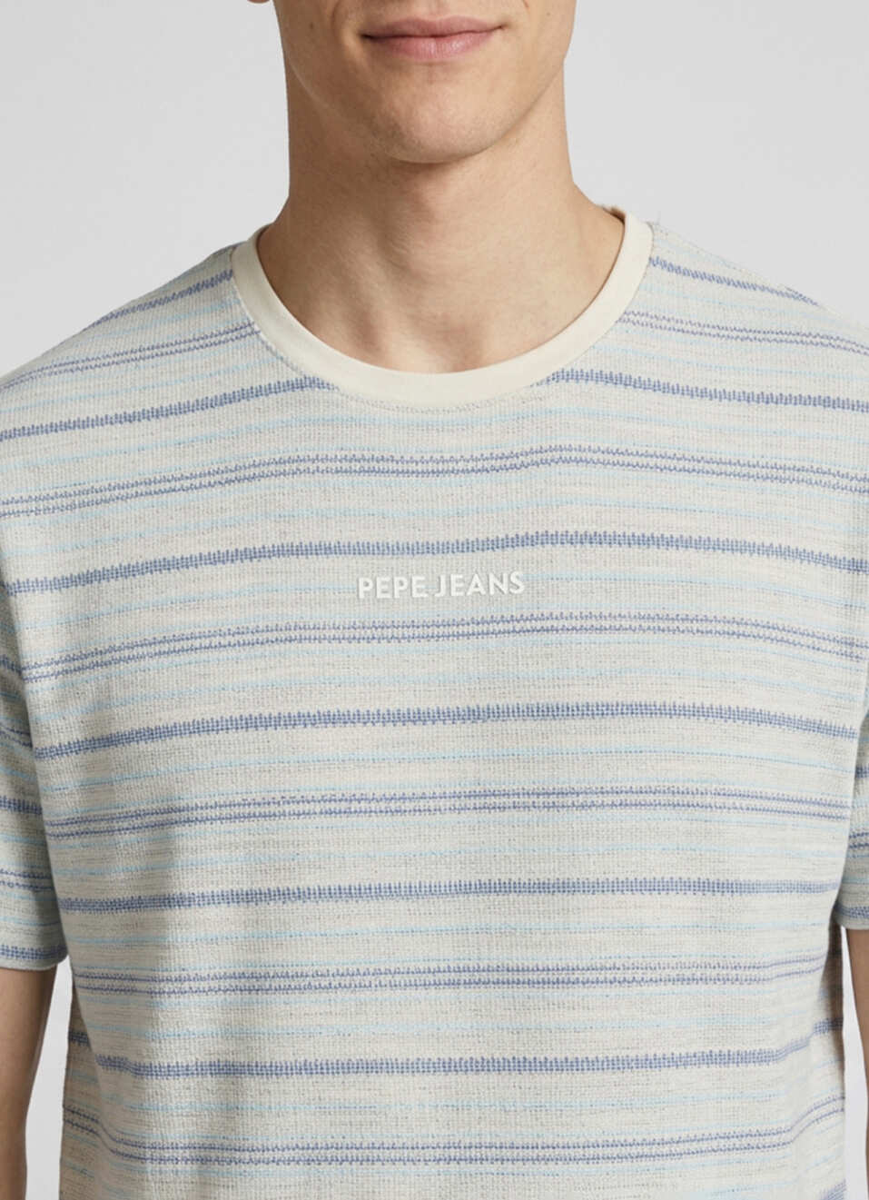 Men White Striped Relaxed Fit Short Sleeve T-shirt, , large image number 4