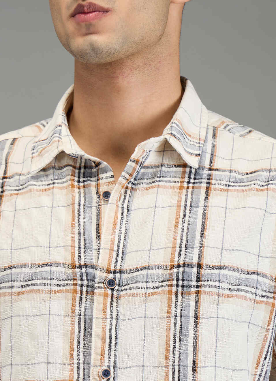 Men Off White Checked Shirt, , large image number 6